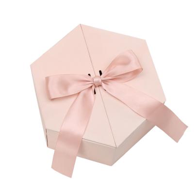 China Eco Friendly Recycled Materials Logo Paper Bridesmaid Proposal Wedding Gift Boxes for sale