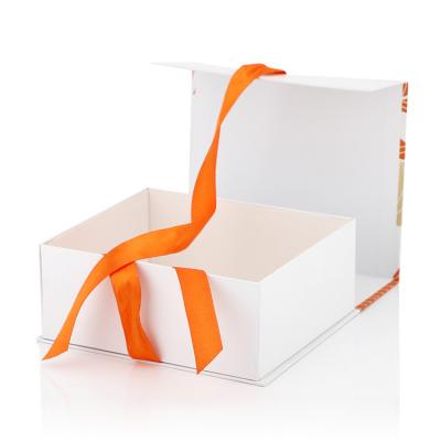 China OEM Factory Custom Folding Materials Box Paper Recycled Packaging Cardboard Gift Boxes With Ribbon for sale