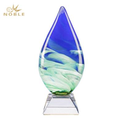 China New Design Custom Hand Blown Glass Art Blue Tear Trophy Awards From Europe for sale