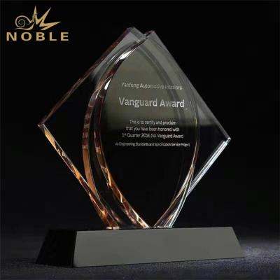 China 2019 America Noble Award Trophy Wholesale High Quality Customized Crystal for sale