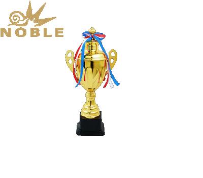 China Custom Wholesale High Quality Gold Metal Trophy From Europe for sale