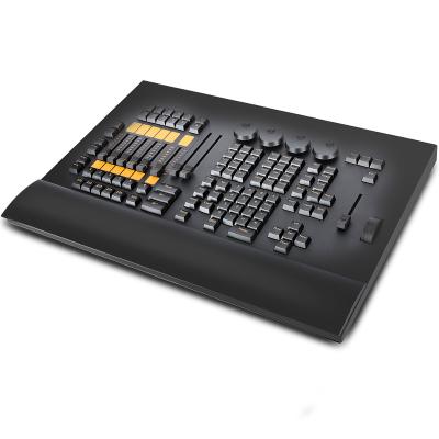 China Control Lights China Professional Manufacturer Command &fader wing DMX512 led moving stage lighting main console for sale