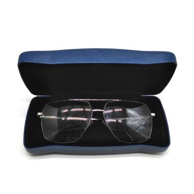 China Eco - Friendly Handmade Glass Cases Leather Material Package Custom Sunglasses Case for sale