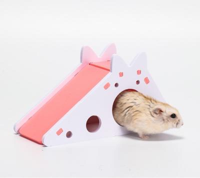 China Small Animals Pets Hamster Nest To Avoid Sleeping Room Can Be Used Slide Nest for sale