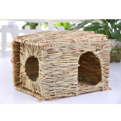 China Good Sustainable Source Of Hot Sale Materials Pet House Handmade Grass House for sale