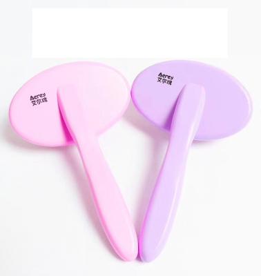 China Promotional Grooming Deshedding Viable Latest Design Tool Pet Bru Girls Girls Favor Air Cushion Comb Pet Beauty Comb for sale