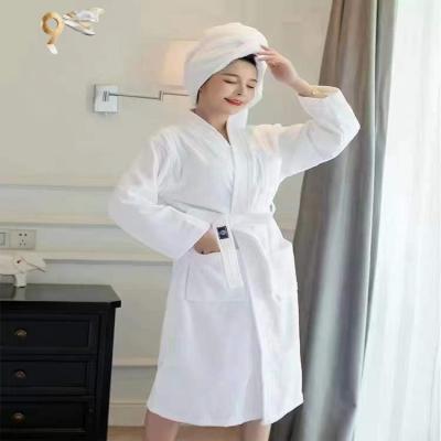 China Hotel QUICK DRY Bathrobe For Hotel Spa Luxury 100% Unisex Cotton Terry Towel Bathrobe White for sale