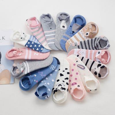 China Autumn New Antibacterial Wholesale Style Summer Shallow Mouth To Prevent Drop Cloth Comfortable Cartoon Soft Cotton Girls Socks for sale