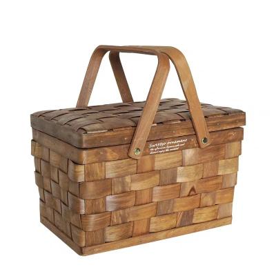 China Viable Wood Chip Woven Picnic Basket with Lid Storage Handle for Bakery Bread Display Basket Wedding Props Basket for sale