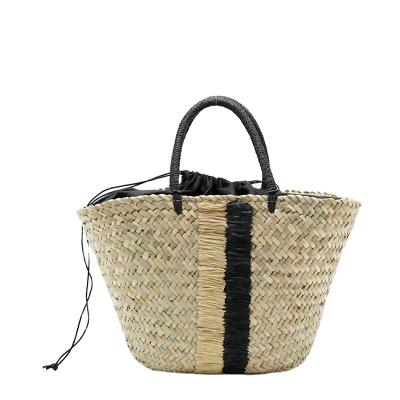 China High Quality Fashion Straw Beach Bags Tote Tassels Bag Hobo Summer Handwoven Shoulder Bag for sale