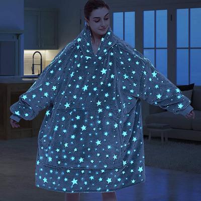 China Oversized Sweatshirt Men's Sherpa Wearable Women's Hooded Covering Stars Glow In The Dark Luminous Hoodie Blanket for sale