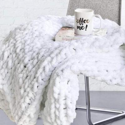 China Super Soft Woven Chenille Chunky Knitted Warm Comfortable Blanket Anti-pilling Chunky Blanket Knit Throw Blanket For Home for sale