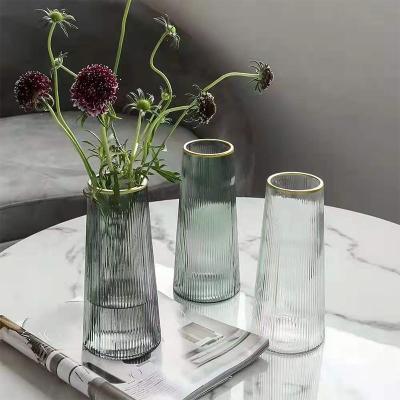 China Art Decor Nordic Texture Cut Hydroponic Glass Flowerpot Clear Faceted Crystal Flower Vase for sale