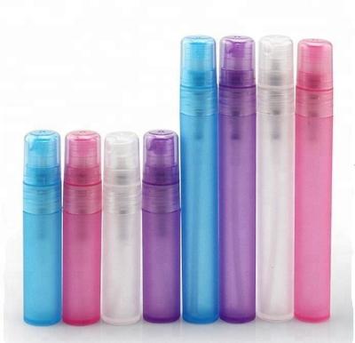 China Personal Care 3ml To 20ml Series Pen Type Refillable Plastic Mist Bottle Pen Shape Spray Bottle With Hook for sale