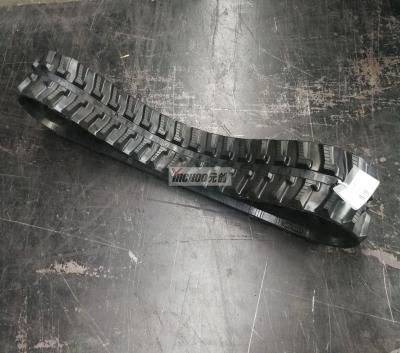 China Excavator Rubber Track For Mini Excavator 200x72x41 Rubber Track For Undercarriage for sale