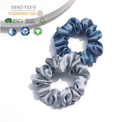 China 100% Silk Hair Scrunchies 22momme Pure Silk Scrunchies 100% Silk Hair Scrunchies Width 3.5cm Oversized Customized Te koop