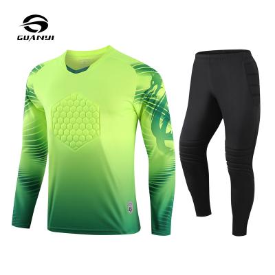 China Sets Sports training gym Long Sleeve Adult Soccer Goalkeeper Self-contained crash pads Jersey Men Goal Keeper Uniforms for sale