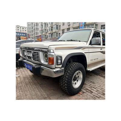 China Leather Engine Capacity 4.1 - Gear Box Automatic Japanese Online Used Cars King Of Off-road Nissan Patrol Y60 Y60 for sale