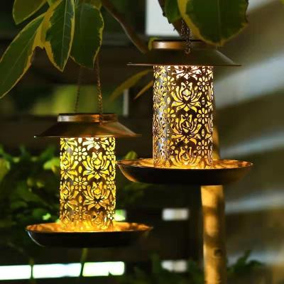 China Wholesale Iron Art Bird Driver LED Bird Hanging Light Solar Lantern Shape Decor Bird Driver for Garden Yard Balcony for sale