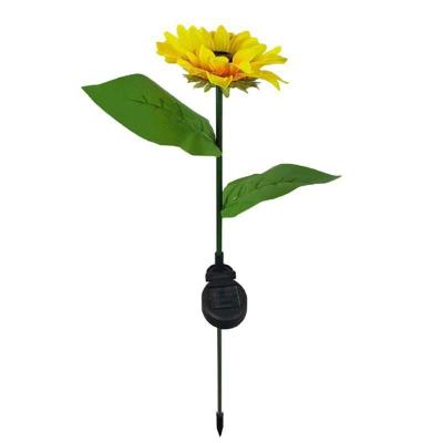 China Outdoor Solar Powered Solar Power LED Sunflower Yard Walkway LED Sunflower Outdoor Waterproof Solar Garden Light Decorative Patio Stake Lights for sale