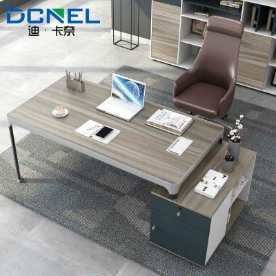 China 2020 durable luxury modern executive desk new design office desk supply for sale