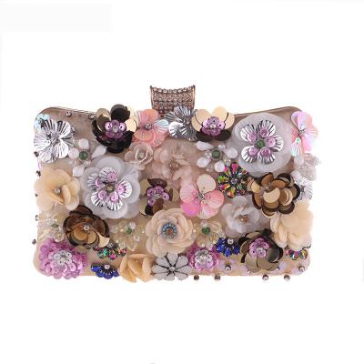 China Fashion Style Handmade Flower Women Grab Party Fashion Lady Evening Bags Plastic Diamond Gold Metal Handbags Side Purse for sale