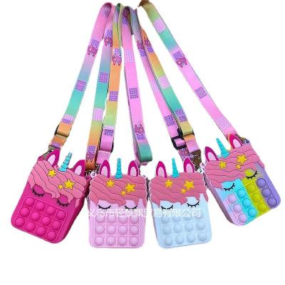 China Fashion High Quality 2022 Fashion Little Girl Kid Popit Cute Little Jelly Chain Silicone Pop It Unicorn Kid Coin Purse And Handbags for sale