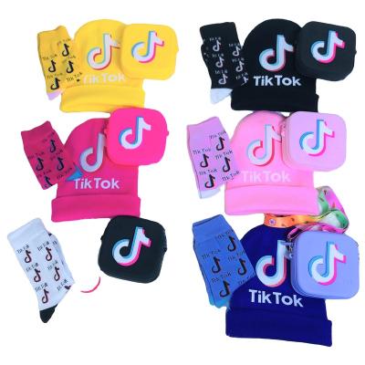 China Cartoon tiktok pattern waterproof hot sale square bags invent purses for girls socks matching mini silicon tik tok purse and hat set for sale