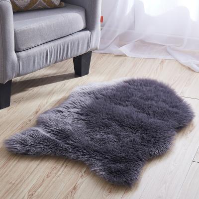 China Washable Qualities Bedroom Carpet Rug Rug 100% Polyester Plush Rug for sale