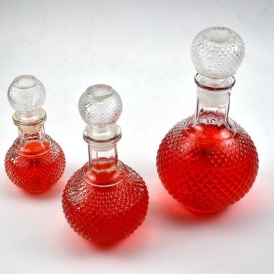 China Disposable Classic Glass Cocktail Set Glass Liquor Bottle For Liquor for sale