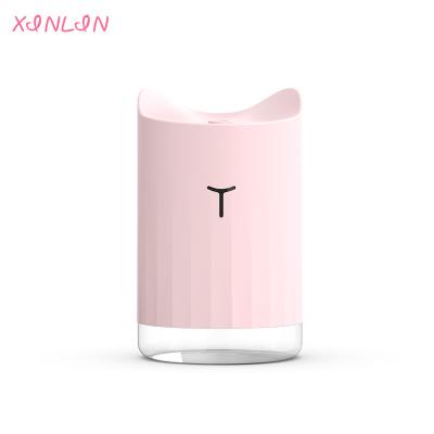 China Mini Car Humidifier Diffuser 300ml H2O USB Car Humidifier Direct Sales Low Decibel Ultrasonic Bedroom Factory for sale