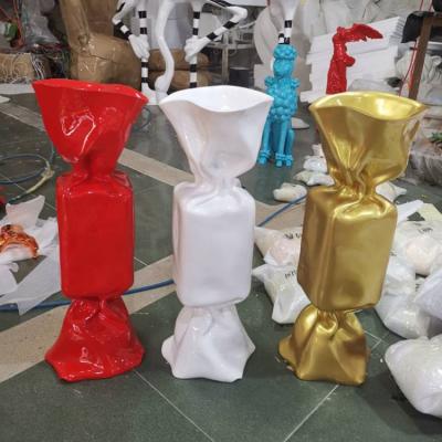 China China Customized Wholesale Modern Art Ornaments Pop Fiberglass Wedding Candy Sculpture for sale