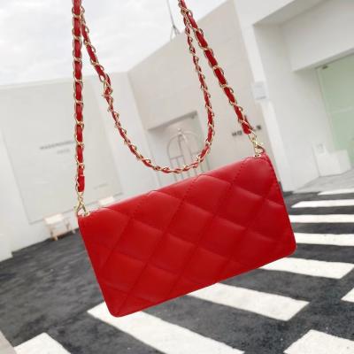 China Anti-fall New Arrival Messenger Bag Women Fashion Card Bag Phone Case Long Chain Purse For iPhone 13 pro Max Leather for sale