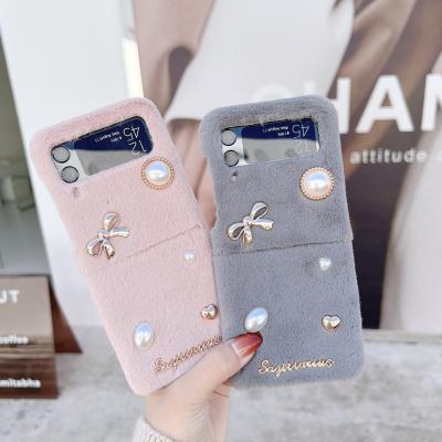 China Hot Selling Fashion Pearl Love MaoMao Pearl Shockproof Mobile Phone Case For Samsung Zflip 3 Case for sale