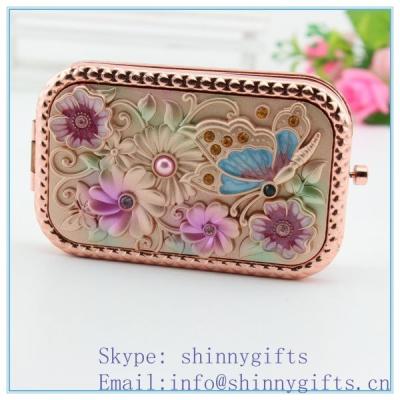 China Fashion metal souvenir pocket mirror with high quality for sale