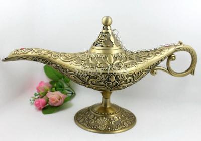 China Shinny Gifts Lamp Aladdin/Aladdin Genie Lamp/Metal Aladdin's Lamp for sale