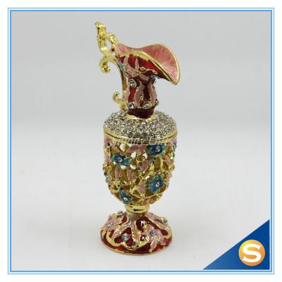 China Hot Sale Vase Trinket Box Crystal Hollowed-out Jewelry Box SCJ593 for sale