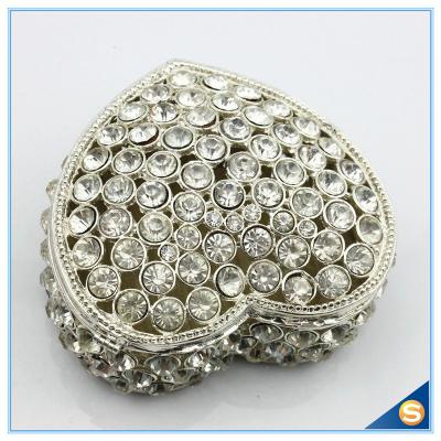 China Wholesale Big Jewelry Box Diamond Hollow-out Heart Shape Trinket Box SCJ711-2 for sale