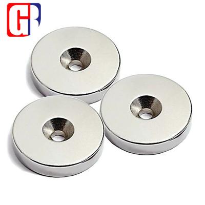 China Industrial cup n52 permanent magnet neodymium magnet with screw for sale