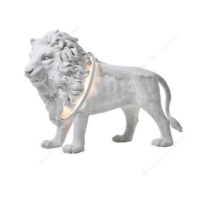 China Contemporary White Decorative Lion Lamps Sculpture Lobby Design Art Luxury Color Animal Floor Lamp for sale