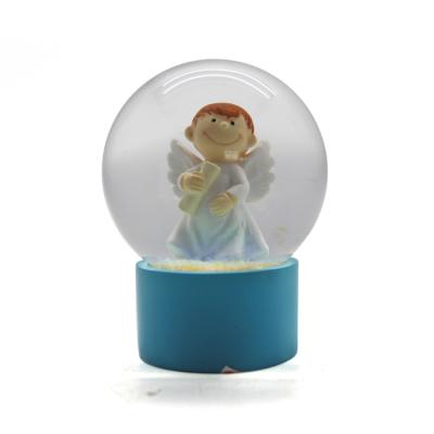 China Mini Cute Europe Angel Snow Glass Globe For Home Decor for sale