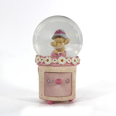 China Custom Resin Pink Snow Globe From Europe With Jewelry Box For Decor for sale