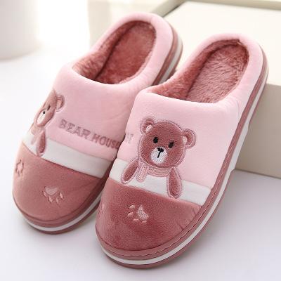 China Embroidered fashion trend to support slippers men's and women's winter indoor home non-slip wood slippers for sale