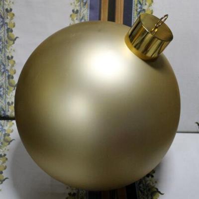 China Wholesale Large Plastic Factory Supply Shinny Matte Seamless Christmas Ball for sale