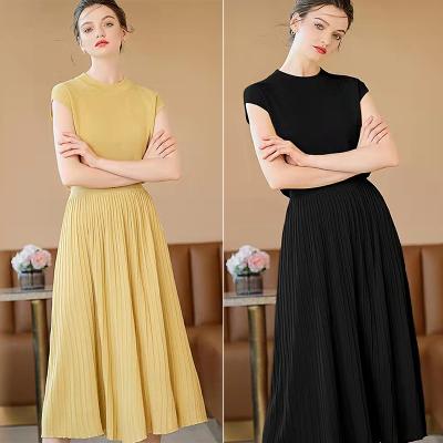 China European and American summer women's anti-pilling mature and elegant temperament knit round neck short-sleeved skirt knitted two-piece set for sale