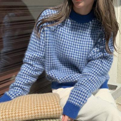 China Winter Anti-wrinkle OEM/ODM Winter Houndstooth Solid Color Round Neck Elastic Casual Loose Korean Arctic Sweater Women Velvet Top Knitted Sweater for sale