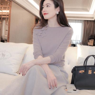 China Anti-pilling Europe and America autumn and winter fashion women's new design two-piece sweater waist elegant knitted skirt suit top for sale