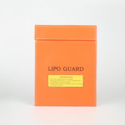 China Fireproof Lipo Safe Bags Flame Retardant Lipo Battery Guard Safe Bag Brandwerend RC Toy Parts Airsoft Protection 18*23cm for sale