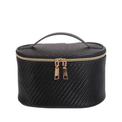 China Big Capacity Large Capacity Travel Organizer Portable Storage Makeup Brushes Toiletry Box PU Leather Cosmetic Bags for sale