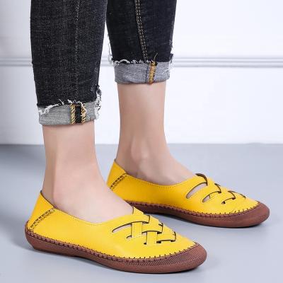 China Ladies Breathable Flats PU Solid Sports Shoes For Women Plus Size 35 45 for sale